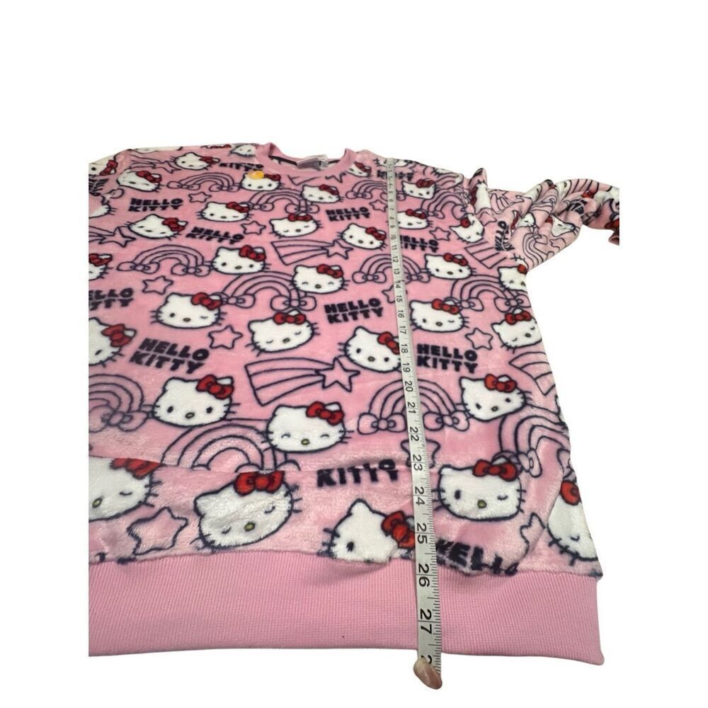 Hello Kitty Women's Plush Graphic Character Sweatshirt Gift Box, Size L NWT - Picture 6 of 8